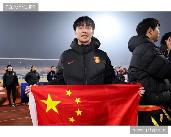 17岁蓉城红星金童奖后无球可踢 17岁蓉城红星金童奖后无球可踢